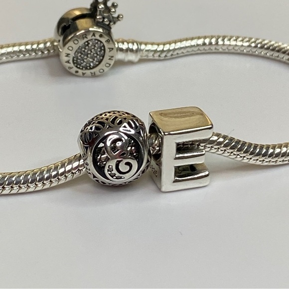 Sterling Silver Vintage Letter E Charm - Picture 6 of 6